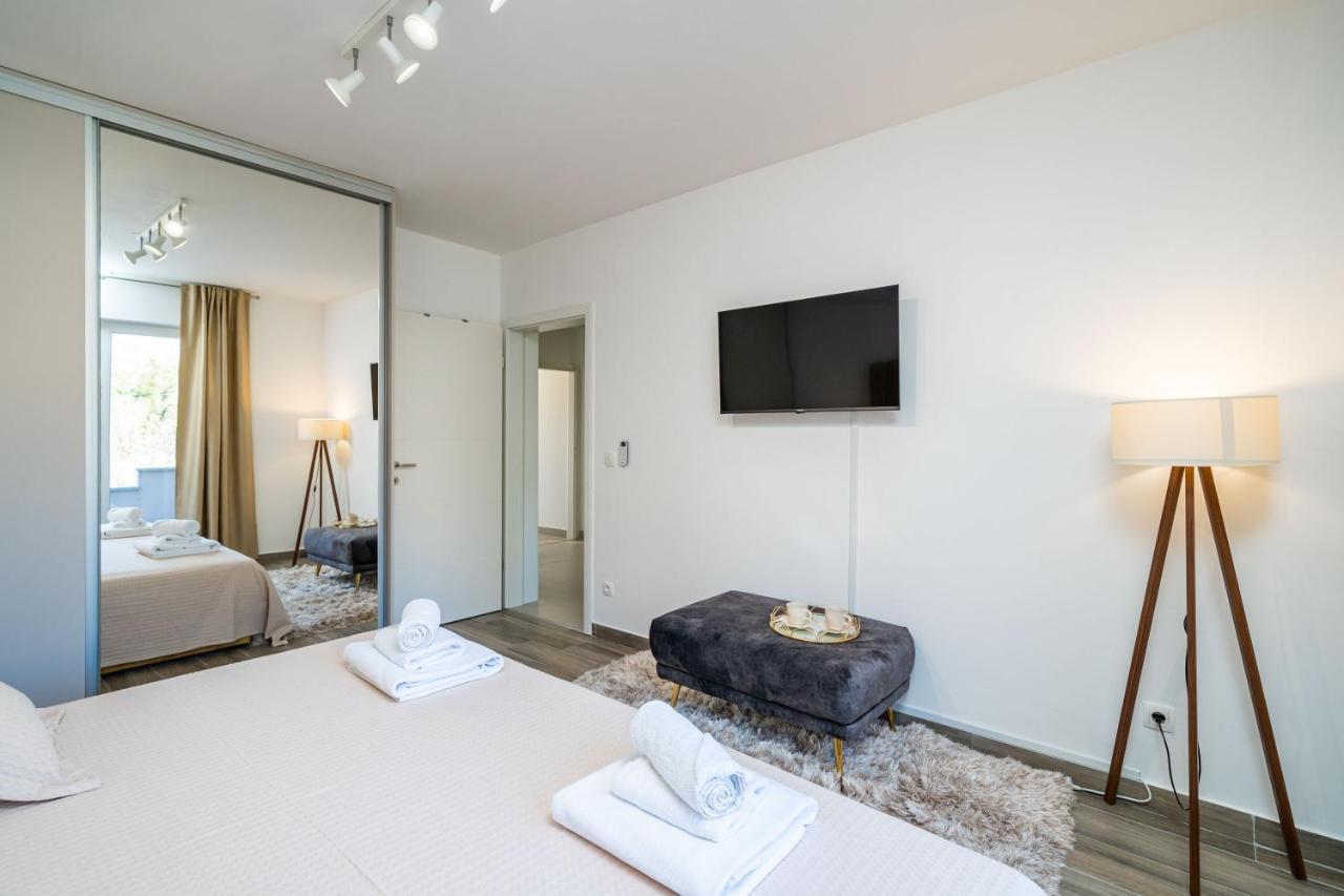 דוברובניק Villa Petmat - With Private Pool And 6 Bedrooms מראה חיצוני תמונה